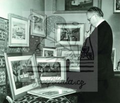 Se svými obrazy, únor 1947